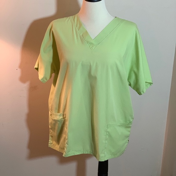 Cherokee Workwear ladies scrub top - Picture 1 of 3
